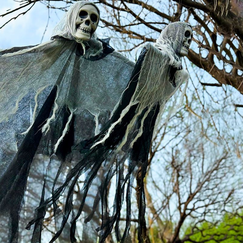 Grim Reapers for Best Halloween Outdoor Decorations